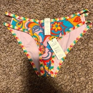 **NWT**colorful paisley swim bottom, Cupshe, size Small